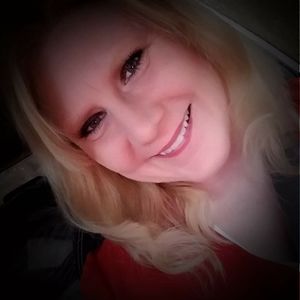 Meet your Posher, Zaneta